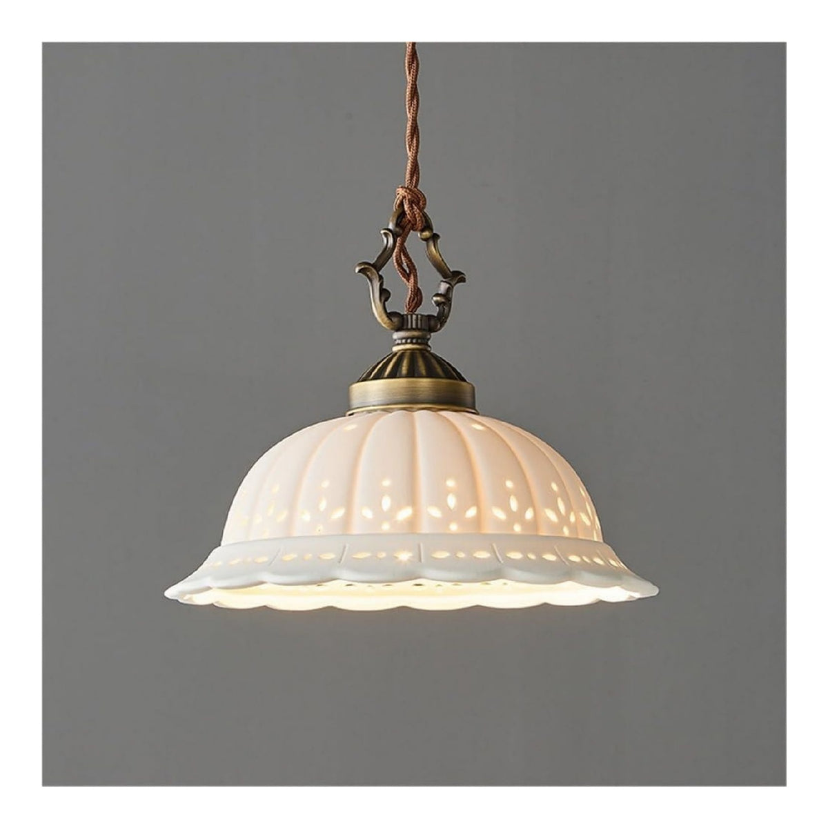 Suspension Dore et Ambre au style moderne avec conception fonctionnelle E27 WM-9238